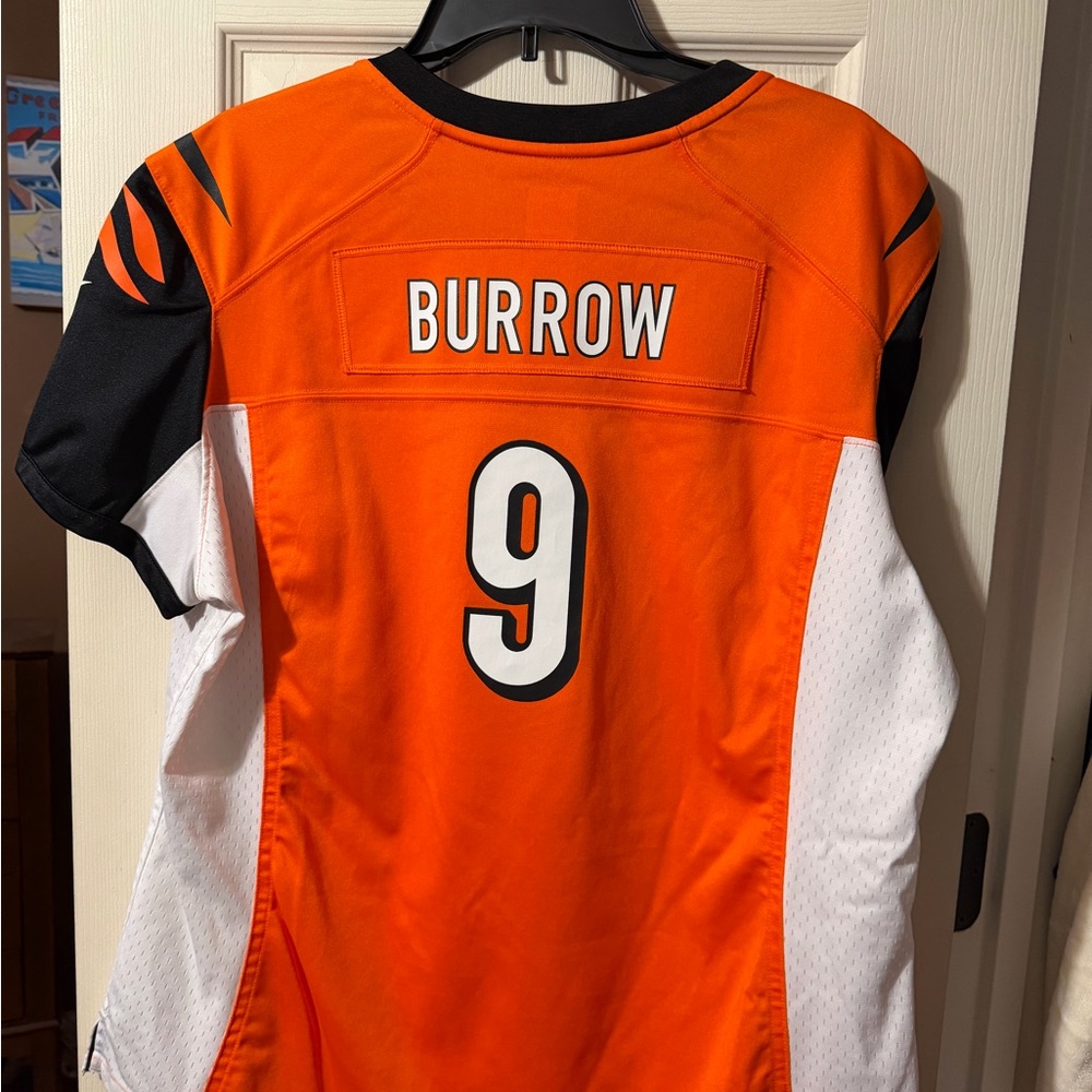 Joe Burrow jersey